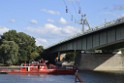 Koelner Seilbahn Gondel blieb haengen Koeln Linksrheinisch P296